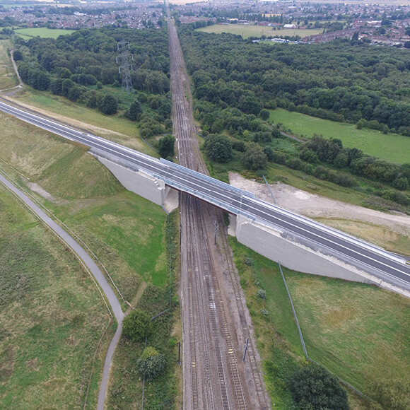 Image of Travaux de terrassement et de construction de ponts